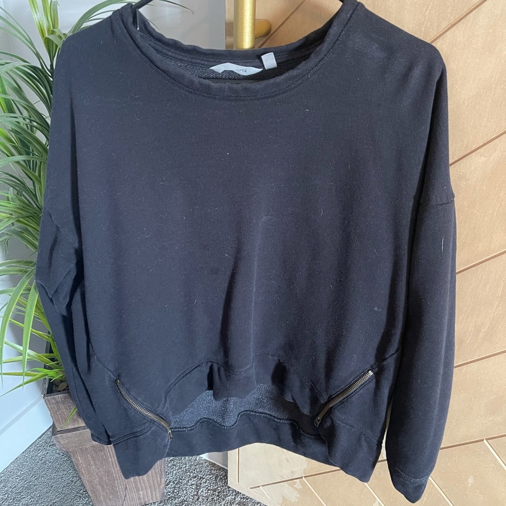 Athleta black sweater